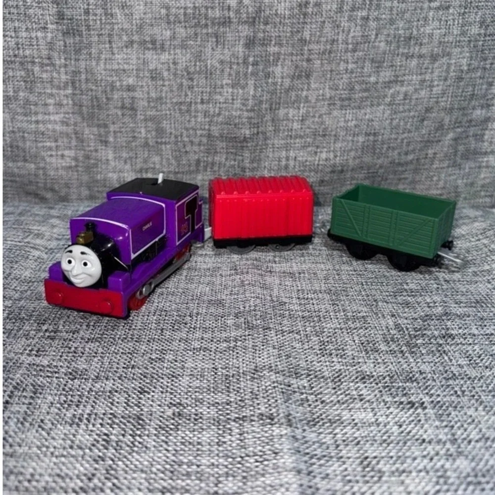 Thomas & Friends TrackMaster Charlie Motorized Engine Purple Train with Cargo
